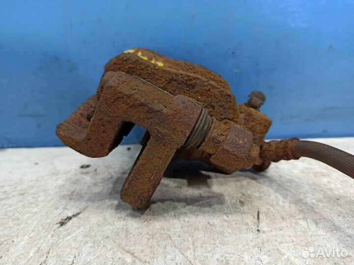 Суппорт задний левый Kia Ceed 1 2010-2012