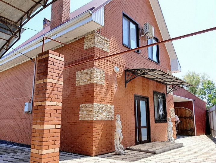 Дом 93,4 м² на участке 5 сот.