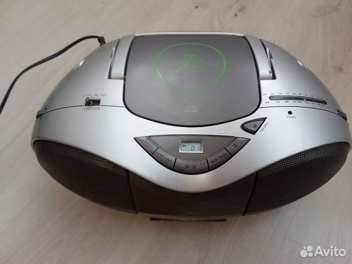 Магнитофон