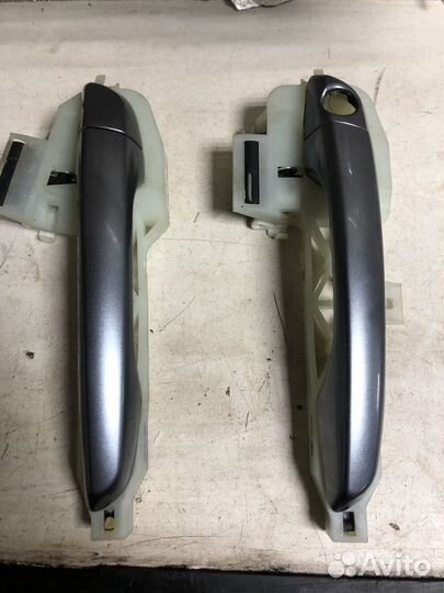 Наружная ручка двери Hyundai Solaris 2