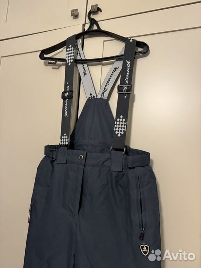 Горнолыжный костюм женский 44 46