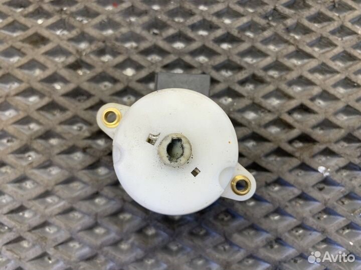 Контактная группа замка зажигания