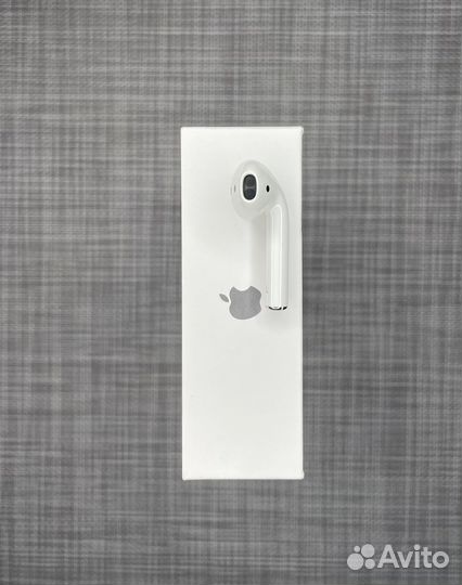 Apple Airpods 2 левый наушник A2031 Б/У оригинал