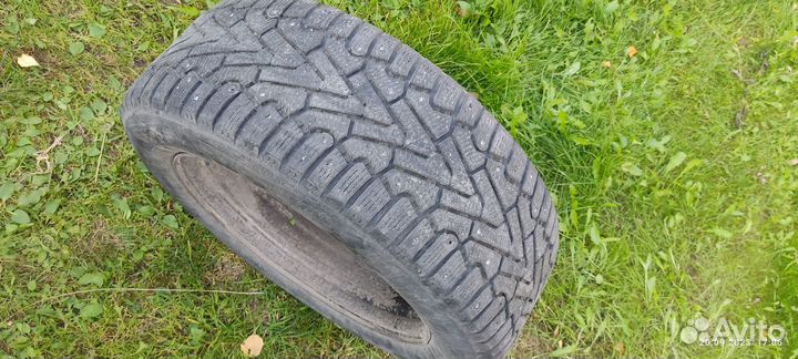 Pirelli Ice Zero 235/55 R17