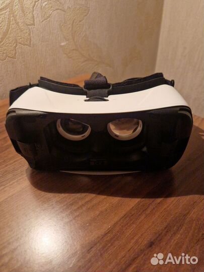 Очки виртуальной реальности samsung gear vr