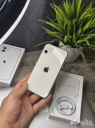 iPhone 11, 128 ГБ