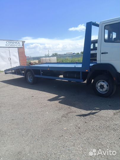 Mercedes-Benz 814, 1990