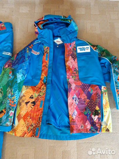 Горнолыжный олимпийский костюм