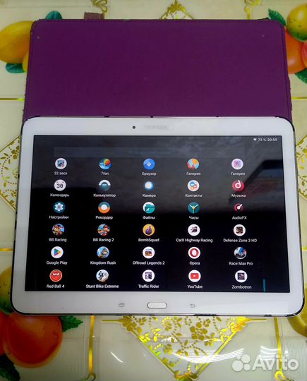 Планшет Samsung Galaxy TAB 4