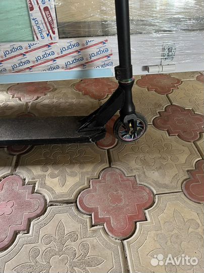 Трюковой самокат. Tech Team Big Brock