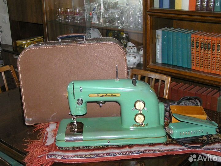 Швейная советская машинка 
