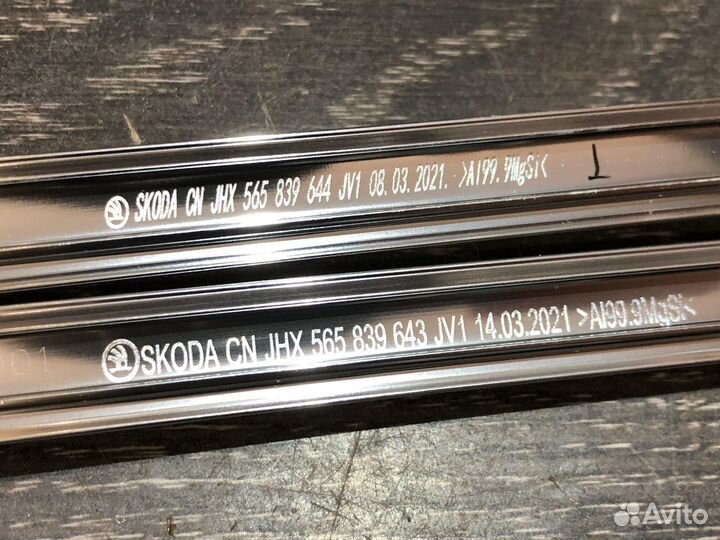 Нижний молдинг окна Kodiaq 2016-2023