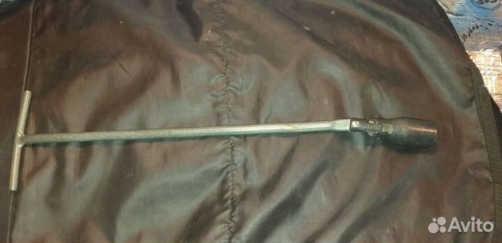 Свечной ключ 21