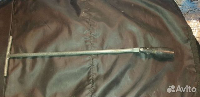 Свечной ключ 21