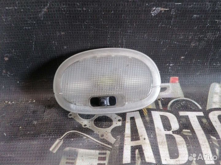 Плафон Ford Mondeo 3