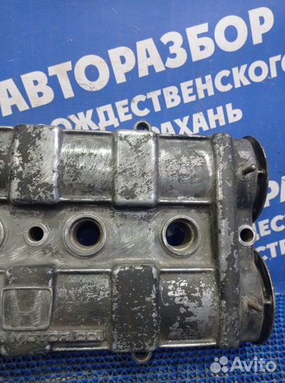 Клапанная крышка Honda Accord 3 B20A 1989