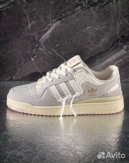 Кроссовки adidas forum low bad bunny