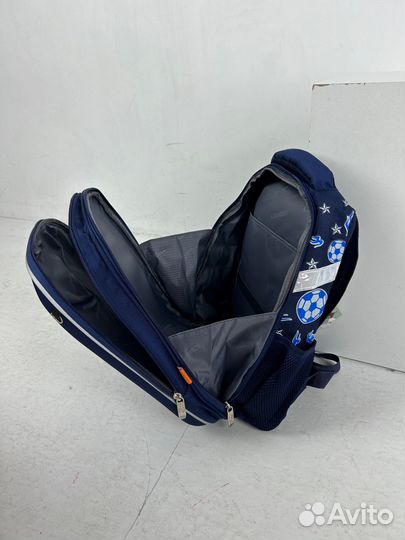 Рюкзак школьный ортопедический новый