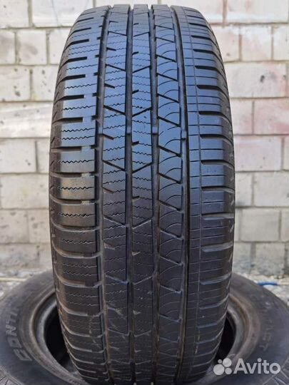 Continental ContiCrossContact LX 215/65 R16 98H