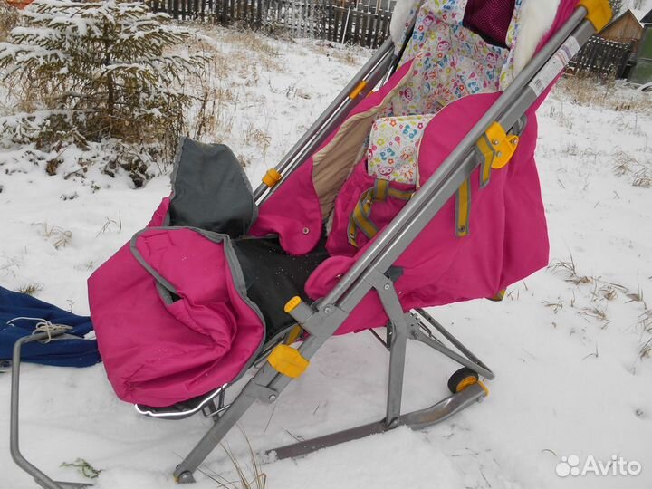 Продам зимнюю детскую коляску