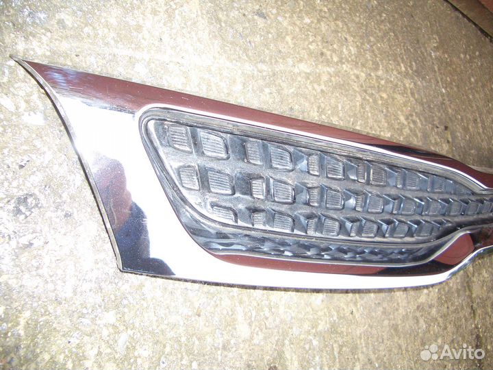 Решётка радиатора Киа Рио с17 х/б