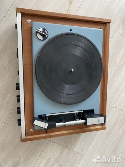 Проигрыватель Аккорд 201 стерео