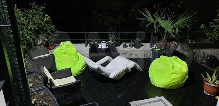 2-к. квартира, 58 м², 1/4 эт.