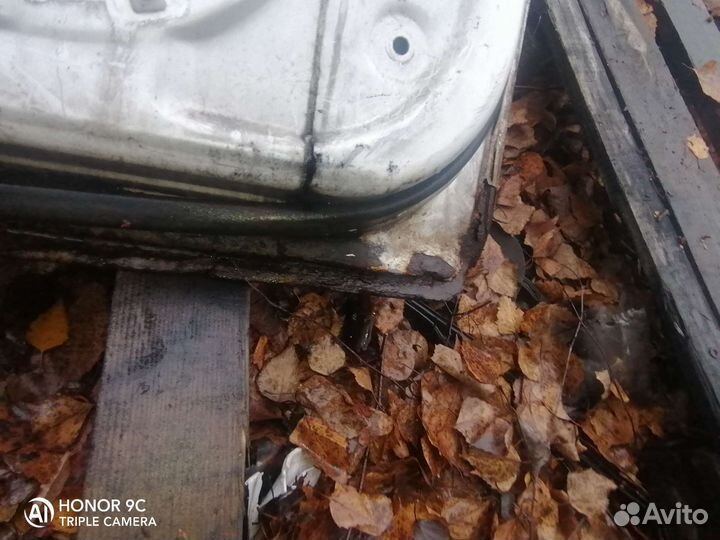 Дверь передняя левая Hyundai Sonata