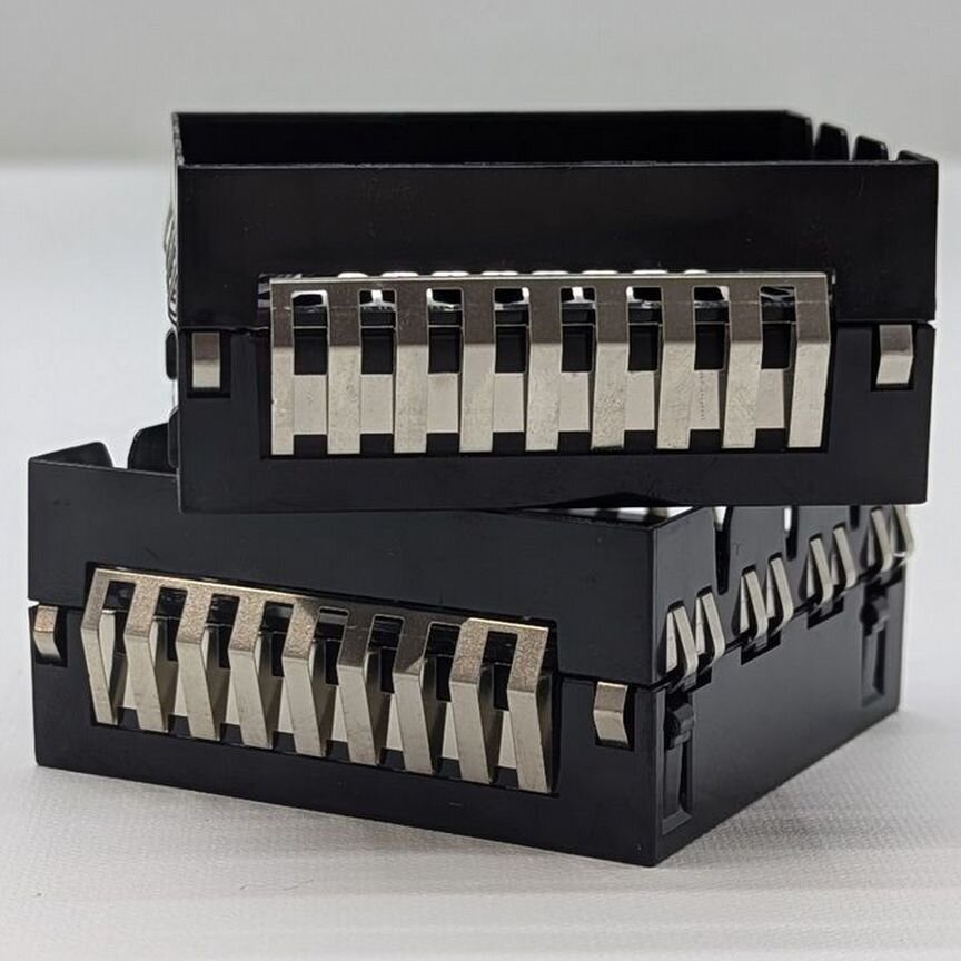 [46M6469] Заглушка 46m6469, 4 X 2.5"" (Sff), Sas, Sata, Ibm S