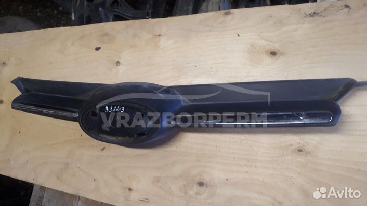 Решетка радиатора Ford Focus