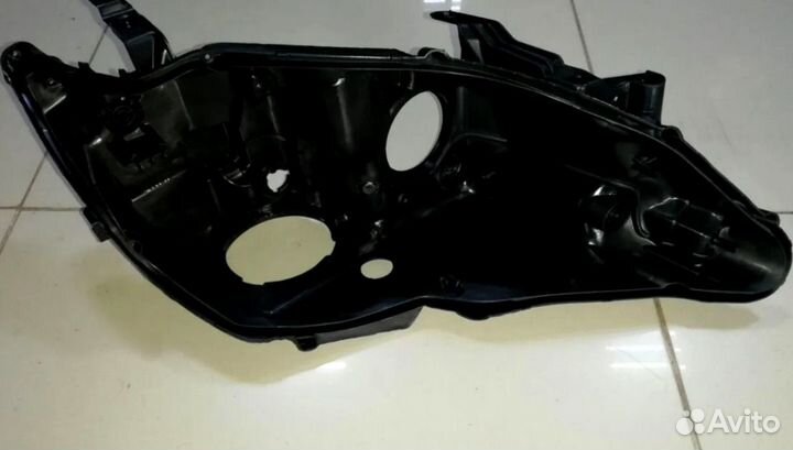 Корпус фары 2х линзовый Camry 50/55