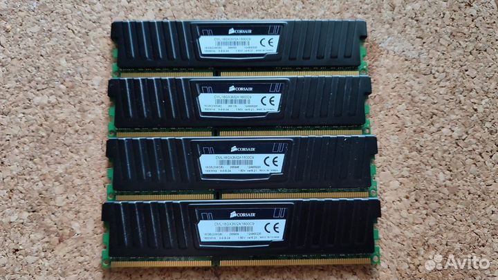 Оперативная память DDR3 Corsair Vengeance LP 8+8GB
