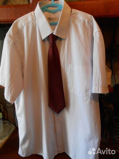 Рубашка белая, брюки черные. 12-16 лет. Кеды 37 р