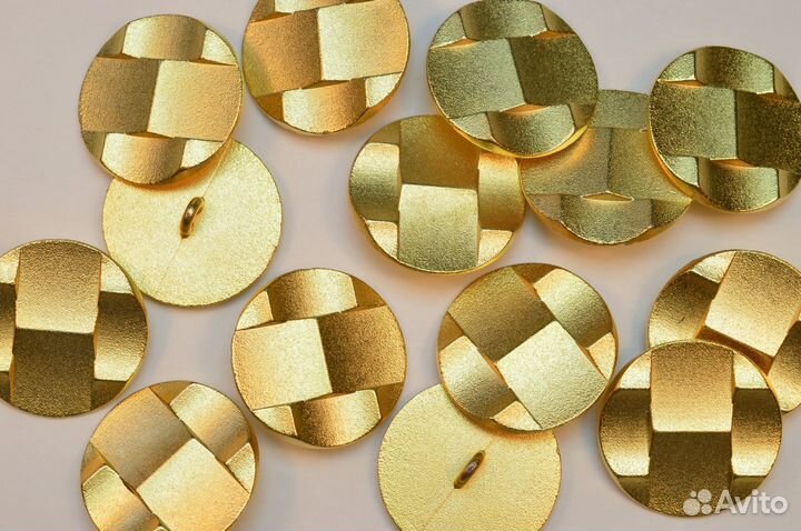 Пуговицы 27 мм