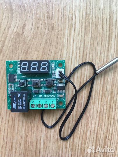 Терморегулятор W1209