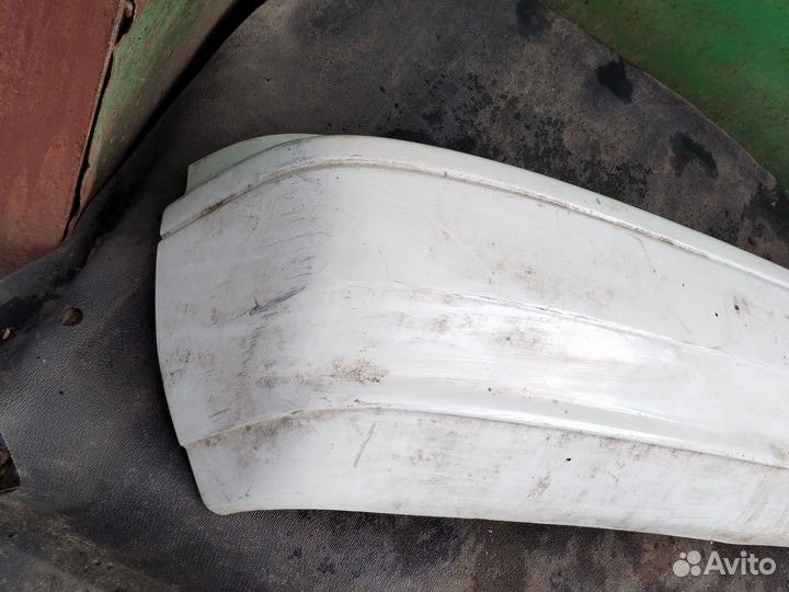 Бампер задний Toyota Vista sv40