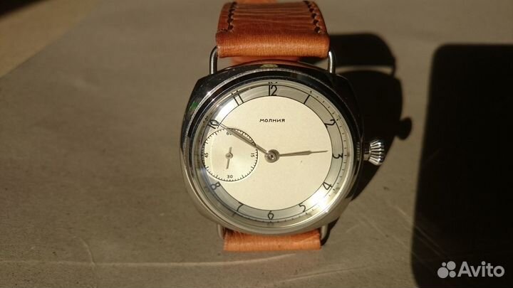 Часы Молния