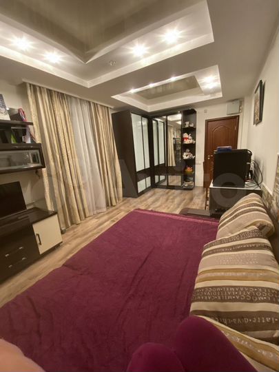 3-к. квартира, 123,3 м², 9/10 эт.