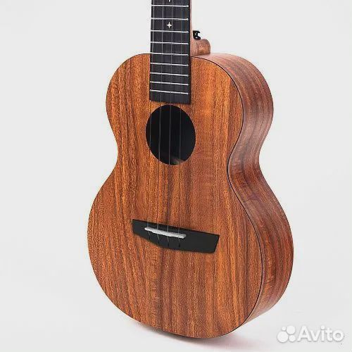 Укулеле Enya EUT- X1 с набор аксессуаров