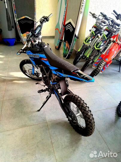 Avantis H12-E Pitbike 125 кубов, 9 л.с., алюминиевые диски, 4-ступенчатая кпп