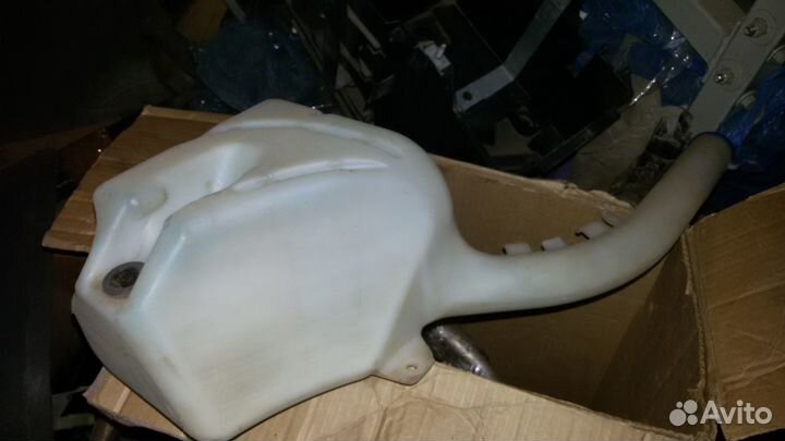 Форд фьюжен бачок омывателя