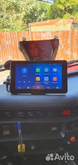 Планшет помощник водителя кар плей