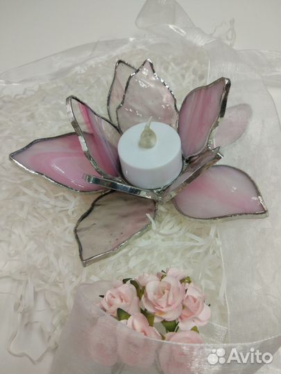 Интерьерные решения, декор, украшения из стекла