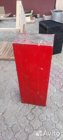 Сейф металлический