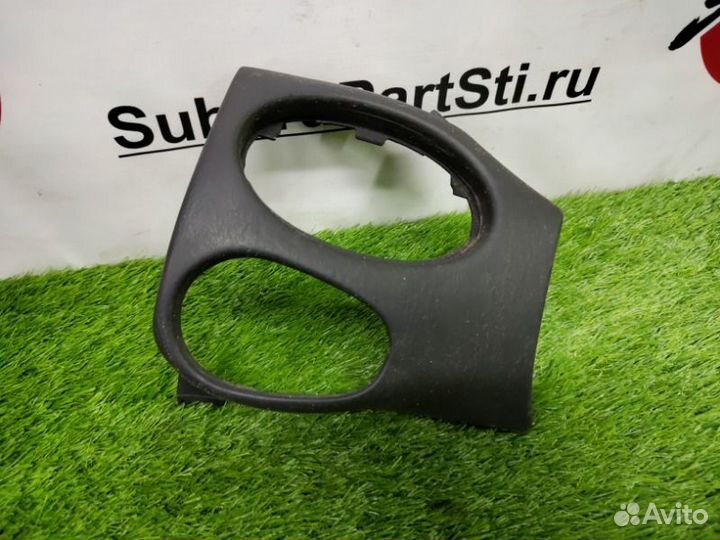 Накладка на торпедо боковая левая Ford Focus 1