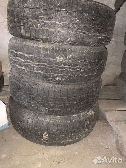 Bridgestone Dueler H/T 225/65 R17 25G