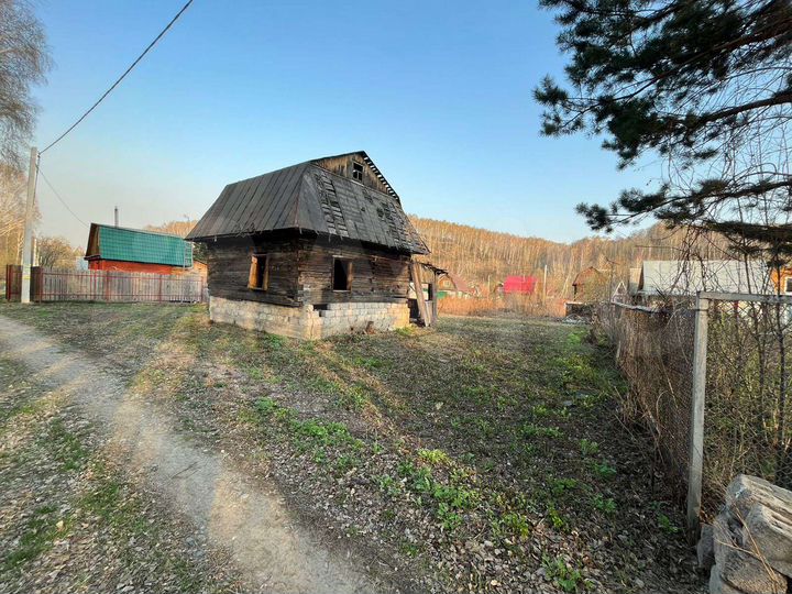 Дача 20 м² на участке 6,2 сот.