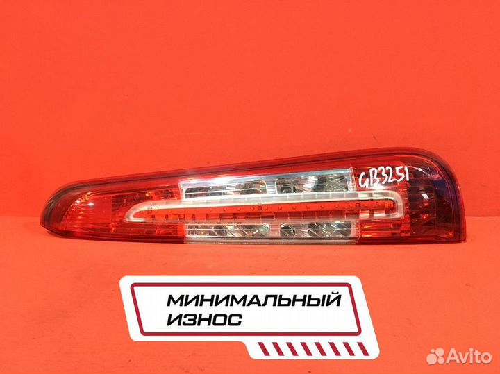 Фонарь для Ford C-MAX shda (Б/У)