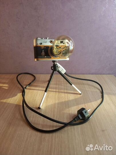 Настольная лампа из фотоаппарата