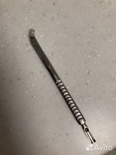 Пушер для маникюра